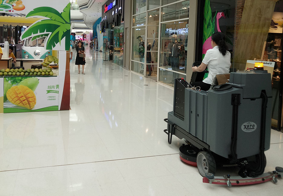 江西大型清潔設備多功能洗地機和電動<a href=http://m.91zheyang.com target=_blank class=infotextkey>掃地車生產廠</a>